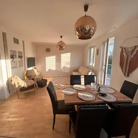 Przestronny Apartment