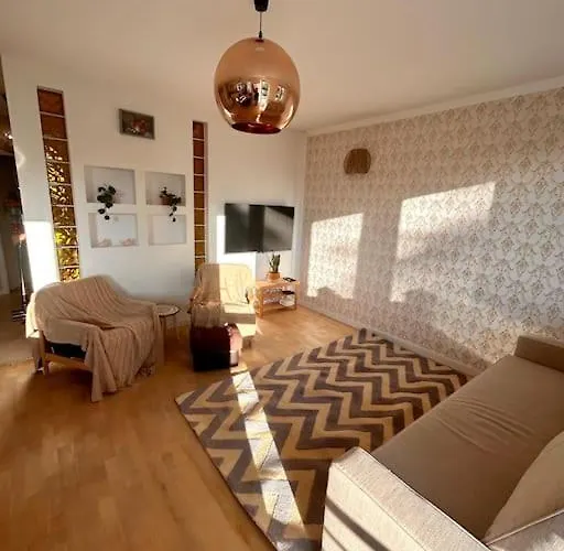 Apartman Przestronny *