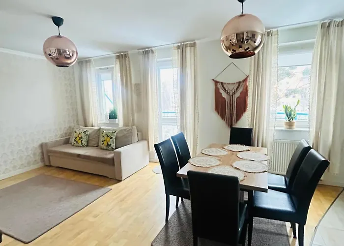 Apartman Przestronny *