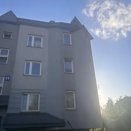 Przestronny *